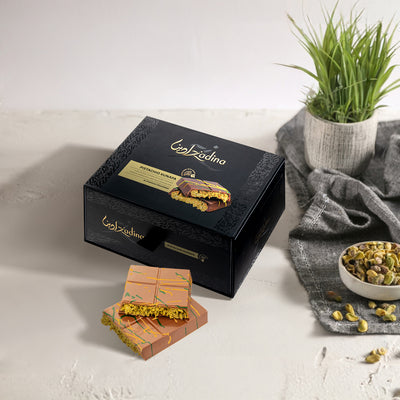 Date Sweetened Pistachio 6-Piece Kunafa Chocolate - 195g